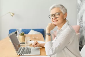 – La retraite progressive permet aux seniors de trouver un meilleur équilibre entre les revenus après la retraite ou lors du retour au travail. – En quoi consiste la retraite progressive et pourquoi se lancer ? – La retraite progressive […]